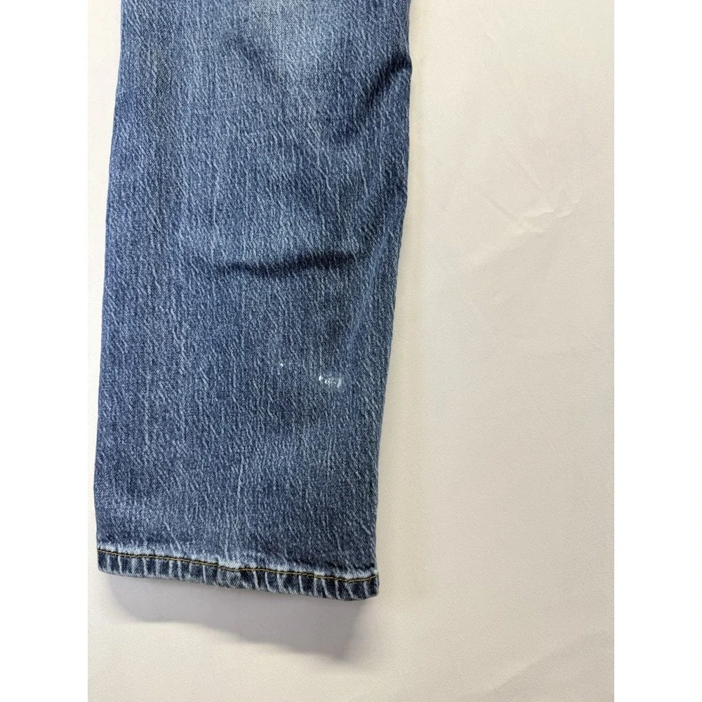 Levi's‎ 505 Jeans 30x32 medium wash Blue Zip Fly Denim Fading Casual
